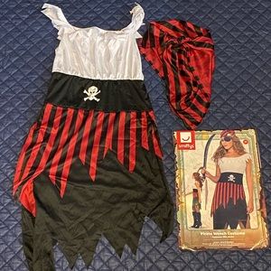WOMENS PIRATE COSTUME